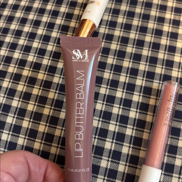 Koala Kanvas  Velvet Cosmetic Bag with Motivational Text and three lippies - Picture 8 of 9